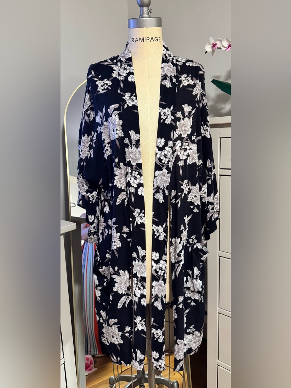 Spiritual Gangster Maya Kimono Duster Black White Floral One Size